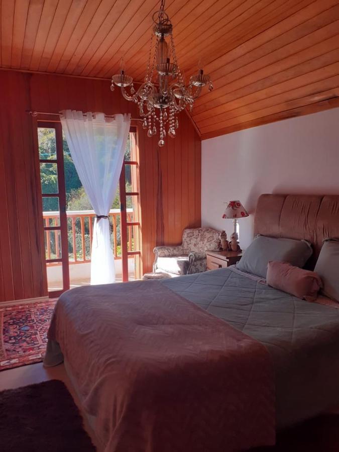 Chalé Casa No Capivari *